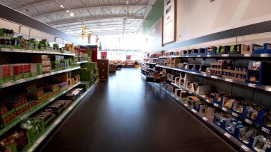 Augusta, Ga USA - 02: 20 22: LIDL Perakende bakkal benzersiz alışveriş deneyimi