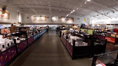Augusta, Ga USA - 02: 20 22: LIDL Perakende bakkal benzersiz alışveriş deneyimi