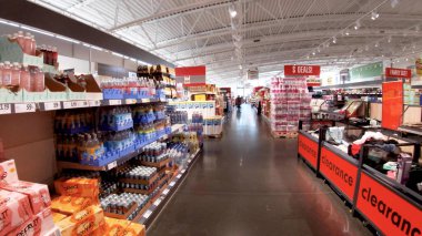 Augusta, Ga USA - 02: 20 22: LIDL Perakende bakkal benzersiz alışveriş deneyimi