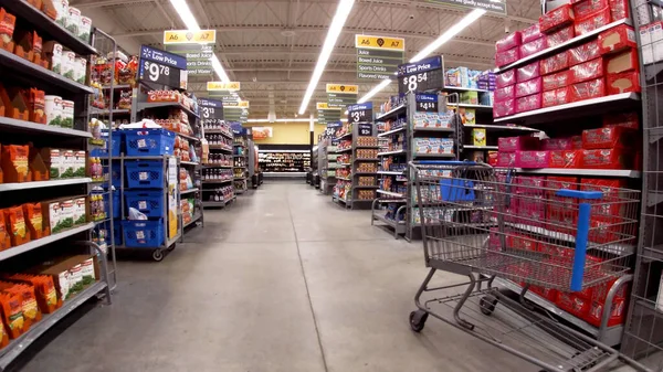 Augusta Usa Walmart Tienda Comestibles Por Menor Interior Vacío Pasillo — Foto de Stock