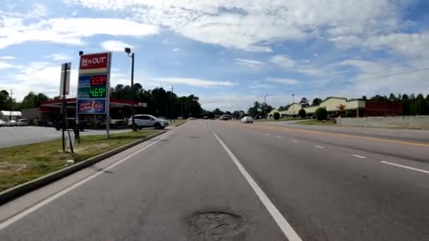 奥古斯塔 Ga美国 加油站和零售店的汽油价格 — 图库视频影像