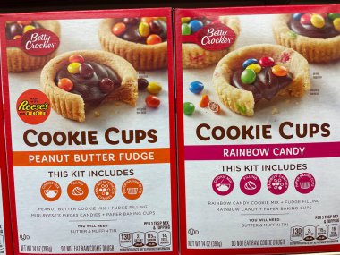 Augusta, Ga USA - 04: 15: 22: Betty Crocker kurabiye kupaları perakende satış rafında