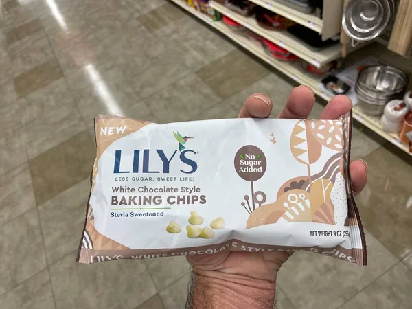 Augusta, Ga USA - 04: 15: 22: Lilys lokmalarının el ele tutuşması