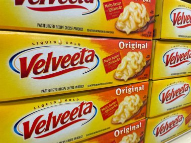 Grovetown, Ga USA - 12: 15 21 Perakende satışa sunulmuş Velveeta peynirli ekmek