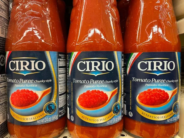 Grovetown Usa Retail Store Shelf Cirio Spaghetti Sauce Glass Jar — ストック写真