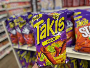 Grovetown, Ga USA - 03 05: 22: Takis 'in el çantası