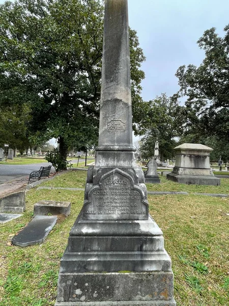 Augusta Usa Magnolia 1800S Cemetery Detailed Marker — Stock Photo, Image