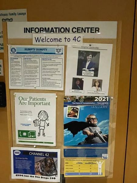 Augusta, Ga USA - 12-13-21: Çocuk Hastanesi İçişleri afişi