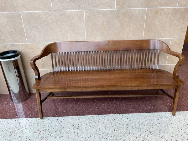 奥古斯塔 Usa Richmond County Court Thouse Interior Seat Bench — 图库照片