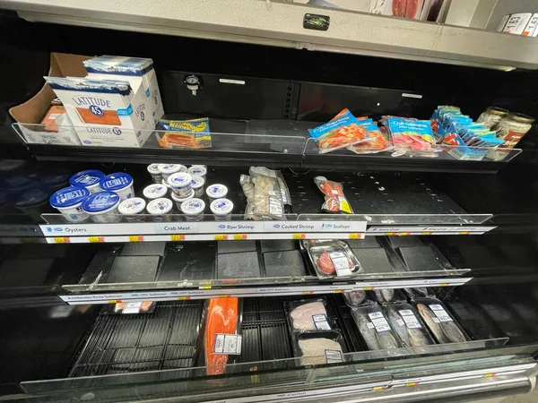 Grovetown Usa Walmart Super Center Thanksgiving Shoppers Empty Seafood Case — Stockfoto