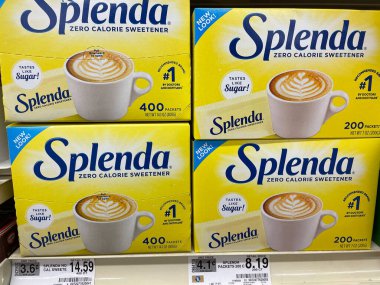 Grovetown, Ga USA - 03 13-22: Perakende satış mağazasındaki yapay tatlandırıcılar