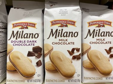 Grovetown, Ga USA - 03 19 22: Pepperidge Farms Milano perakende satış mağazası