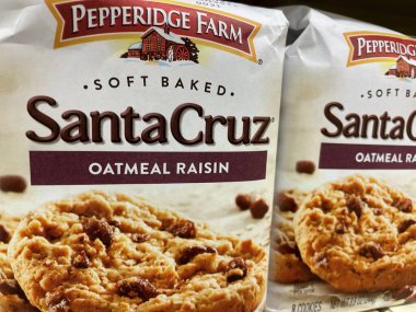 Grovetown, Ga USA - 03 19 22: Pepperidge Farms Santa Cruz