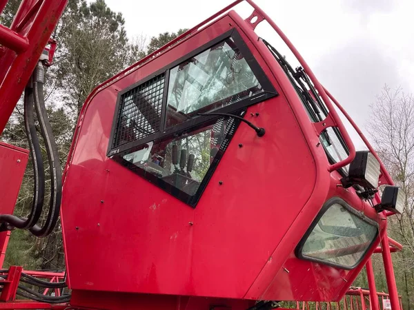 Augusta Usa Manitowoc Red Crane Stavební Scéna Zakalený Deštivý Pohled — Stock fotografie