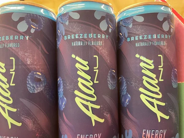 Grovetown, Ga USA - 03 19 19 22: Alani enerji içeceği perakende satış mağazasında