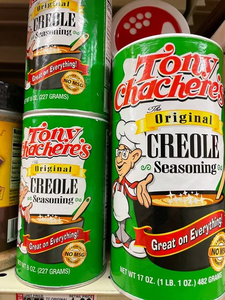Grovetown, Ga USA - 03 19 22: Perakende satış mağazası Tony Chacheres baharatlı Creaole