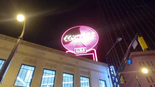 Atlanta Usa Downtown Atlanta Night Illuminated Digital Coke Sign Animated — Stok video