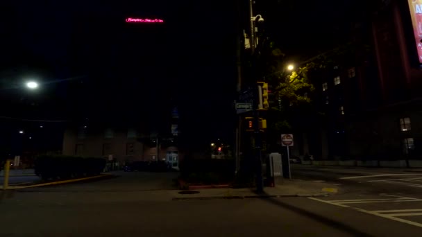 Atlanta Usa Downtown Atlanta Night Intersection Pan Cars Carnegie Way — Video