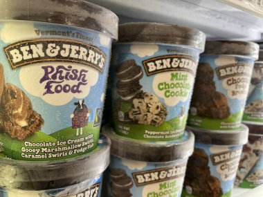 Grovetown, Ga USA - 05: 18 22: Ben ve Jerry 'nin Dondurma perakende mağazası Phish Food