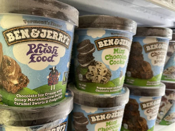 Grovetown, Ga USA - 05: 18 22: Ben ve Jerry 'nin Dondurma perakende mağazası Phish Food