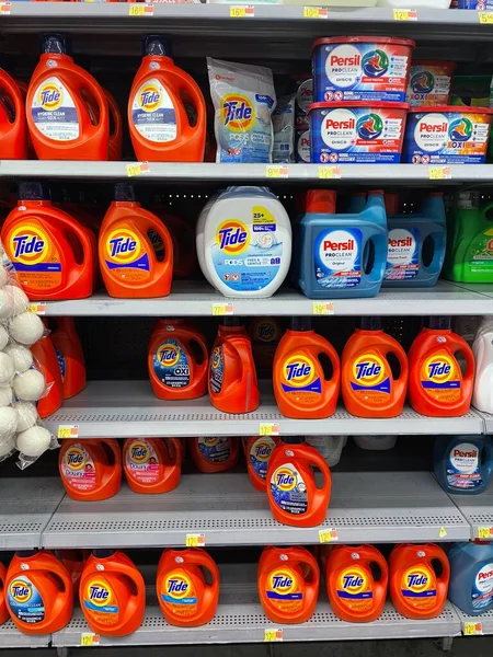 Grovetown Usa Walmart Retail Store Interior Tide Laundry Detergent Prices — Stock Photo, Image