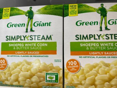 Grovetown, Ga USA - 05: 13 22: Perakende mağazası Yeşil Dev donmuş sebze ön tarafı