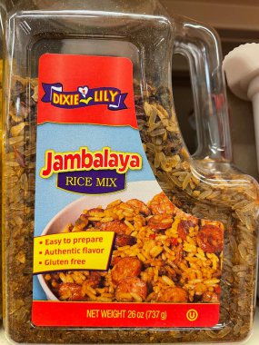Grovetown, Ga USA - 05: 21 22: Perakende mağazası Dixie Lily jambalaya rice