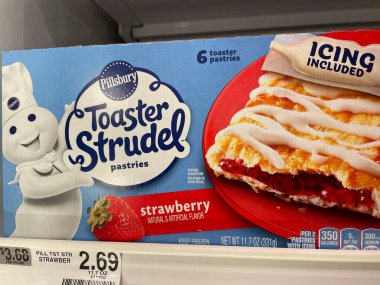 Grovetown, Ga USA - 05: 24 22: Perakende mağazası Pillsbury tost makinası fiyat etiketleri