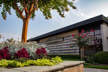 Augusta, Ga USA - 07: 25: Augusta AVM perakende satış yeri P.F. Changs restoranının dış tarafı.