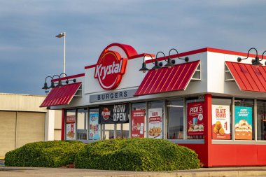 Augusta, Ga USA - 07 25 21: Krystal fast food restoranının dışı kapalı