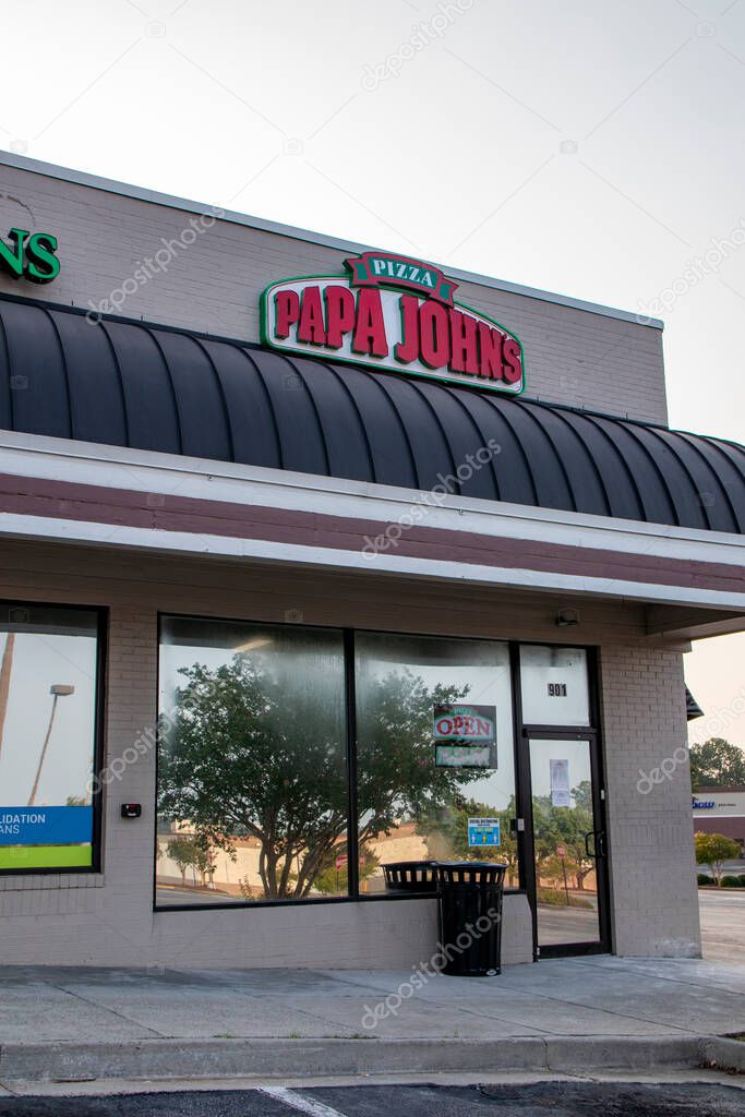 Augusta, Ga USA - 07 25 21: Papa Johns fast food pizza exterior