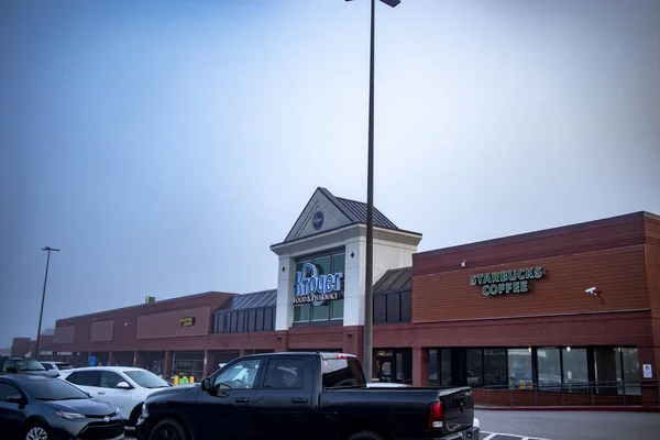 Augusta Usa Kroger Tienda Exterior Estacionamiento — Foto de Stock