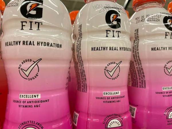 Grovetown Usa Einzelhandelsgeschäft Fit Sports Hydratationsgetränk Von Gatorade — Stockfoto