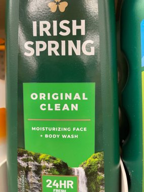 Grovetown, Ga USA - 05: 28 28 22: Perakende mağazası banyo sabunu vücut yıkama İrlanda Baharı