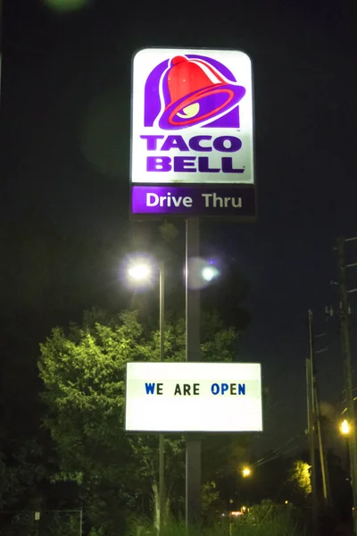 Decatur Statele Unite Ale Americii Taco Bell Semn Stradă — Fotografie, imagine de stoc