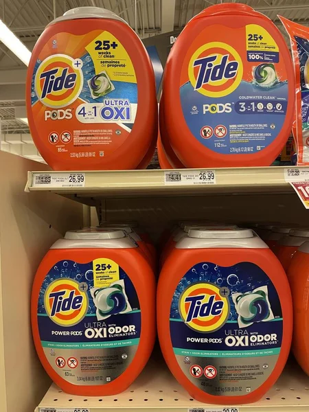 美国Ga Grovetown Retail Store Tide Laundry Detergent Reduced — 图库照片
