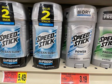 Hephzibah, Ga USA - 06 16-22: KJs IGA perakende bakkal deodorantları ve fiyatları Speed Stick
