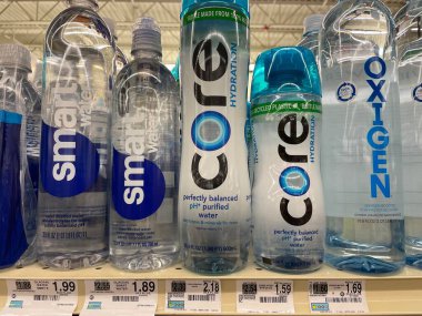 Grovetown, Ga USA - Perakende mağazası Akıllı ve çekirdek suyu