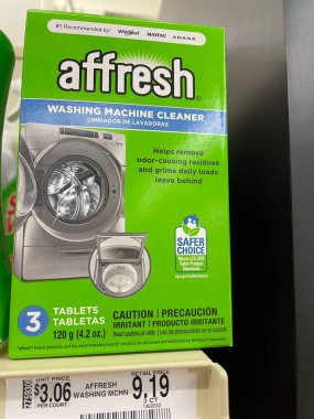 Grovetown, Ga USA - 06 10 22: Perakende mağazası Affresh çamaşır makinesi temizleyici