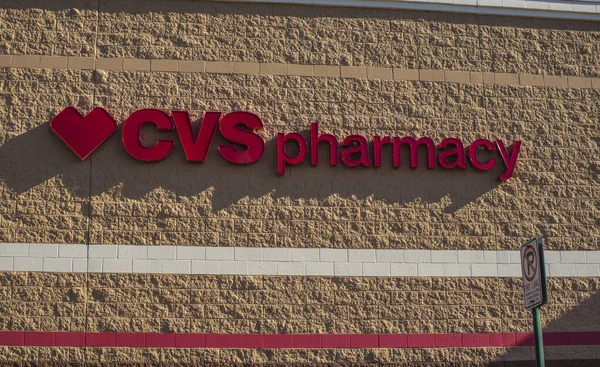 Dallas Usa Cvs Retail Store Building Sign — kuvapankkivalokuva