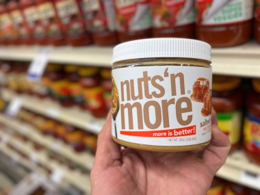 Grovetown, Ga USA - 06-21 22: Fıstık ezmesi satan mağaza