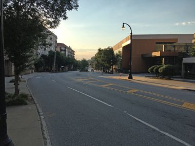 Atlanta, Ga USA - 06 07: 20: Atlanta Ga şehir merkezi sabahın erken saatlerinde kilitlenme salgını 2020