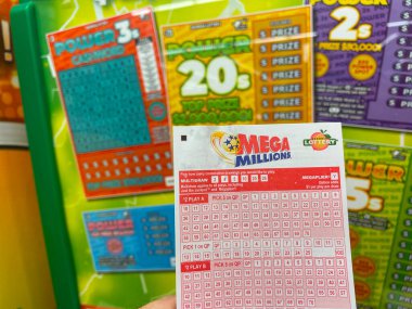 Grovetown, Ga USA - 09 09 09: 22: Perakende satış mağazası Georgia Loto Standı mega milyon bilet boş