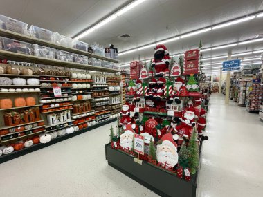 Augusta, Ga USA - 09 14: 22: Hobi Lobisi perakende mağazası Noel Baba 'nın iç mimarisi