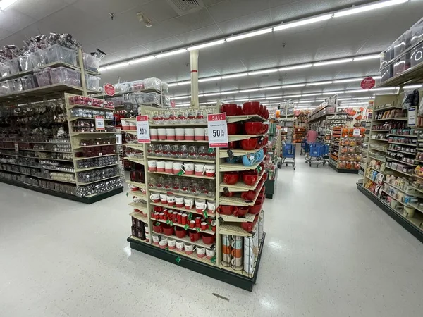 Augusta Usa Hobby Lobby Winkel Interieur Kerst Koffiemokken — Stockfoto