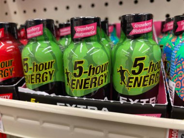 Grovetown, Ga USA - 09: 15 22: Market 5 saatlik enerji içeceği