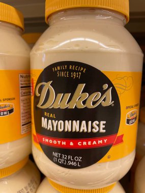 Grovetown, Ga USA - 09: 15 22: Market 32 ons Dukes mayonezi