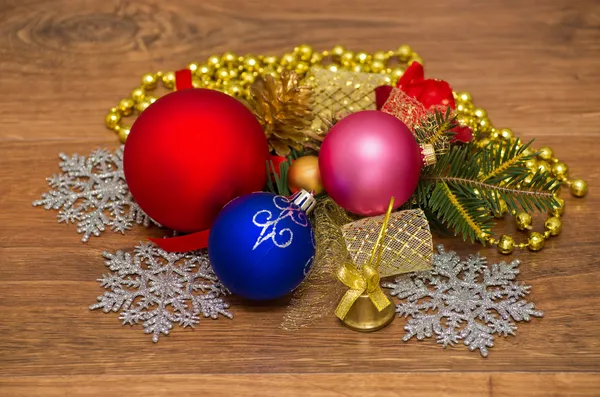 Boules et décorations de Noël — Photo