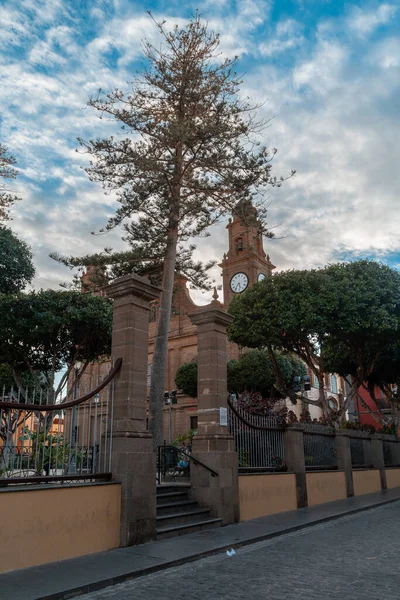 Plaza Galdar Atardecer Con Catedral Fondo Gran Canaria Islas Canarias — Foto de Stock
