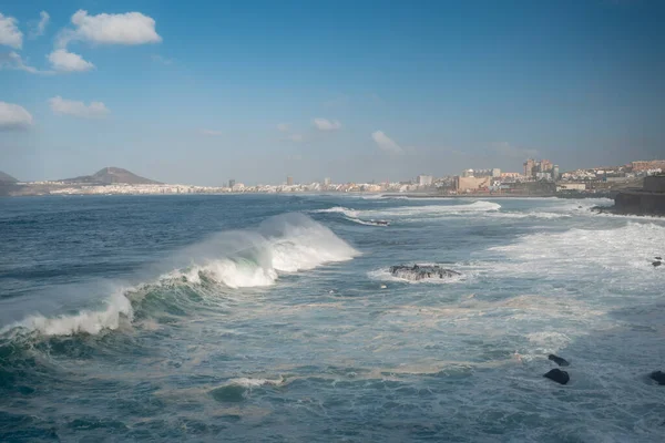 Cityscape View Las Canteras Beach Strong Waves Las Palmas Gran — Stock Photo, Image